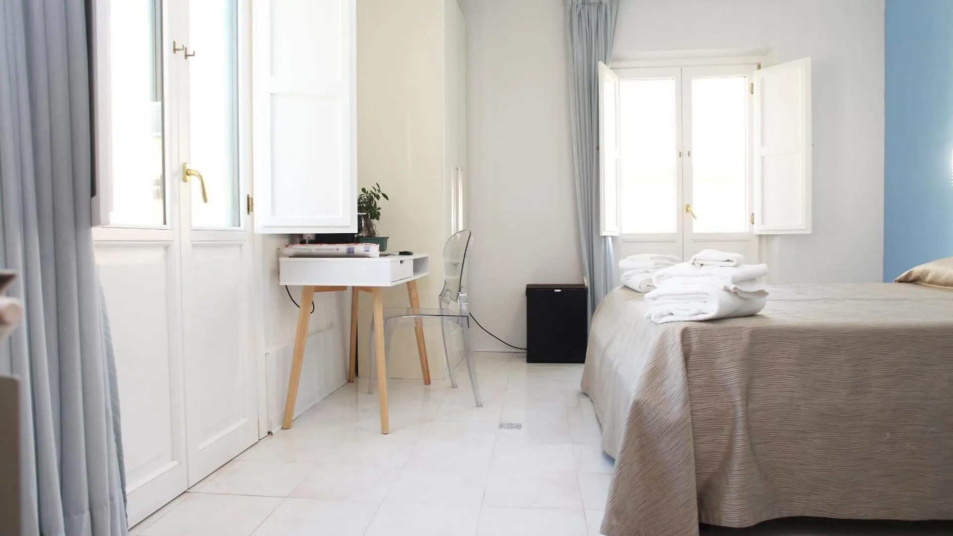 Albergo Russo Trapani 3*,