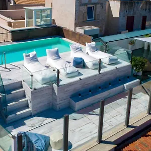 Azzoli - Apartments&skypool - Adults Only Apartahotel