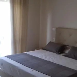 La Perla , Marina di Massa Italia