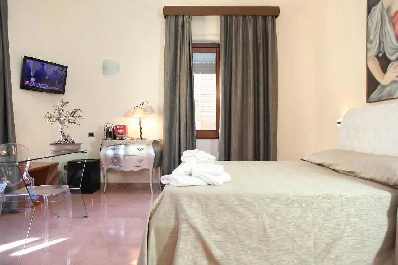 *** Hotel Albergo Russo Trapani Italy