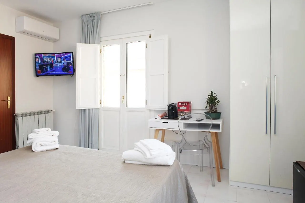 Albergo Russo Trapani 3*,  Italy